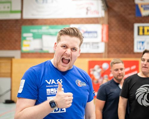 Magnus Gründig und Tobias Wannenmacher sind „Nachwuchstrainer der Saison 2024/25”