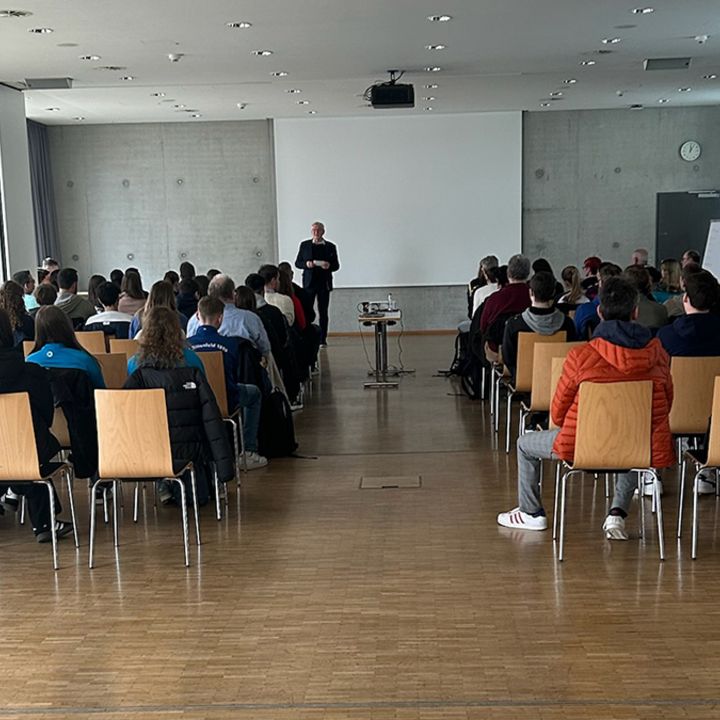 Basis trifft Spitze – Schiedsrichter-Event beim VfL Waiblingen